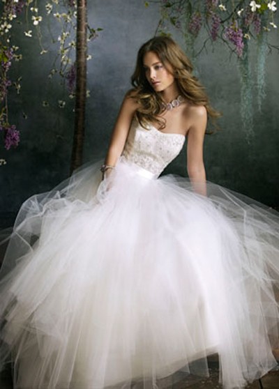 Wedding Dresses Rental on Wedding Dresses   Wedding Dresses